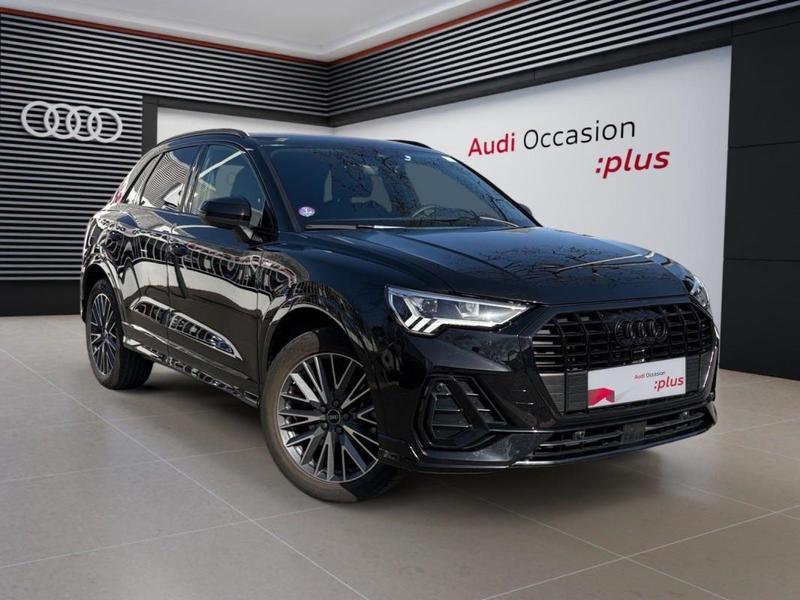 Audi Q3 45 TFSIe 245 ch s tronic 6 s line