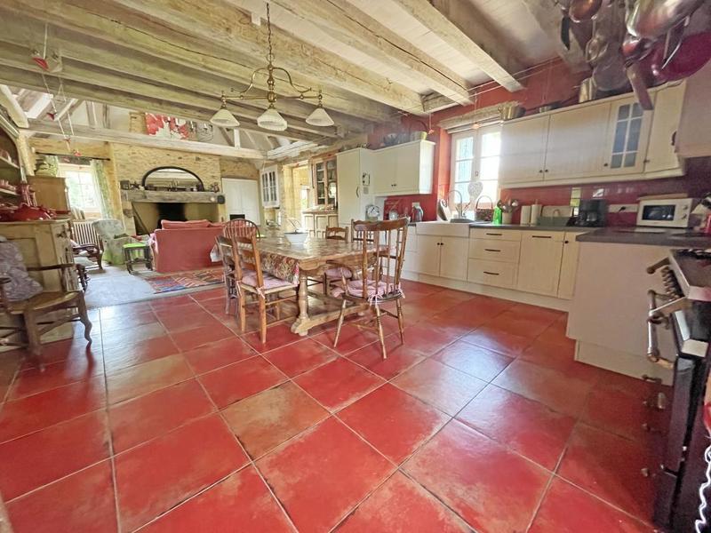 Maison - 287 m² - 7 pièces