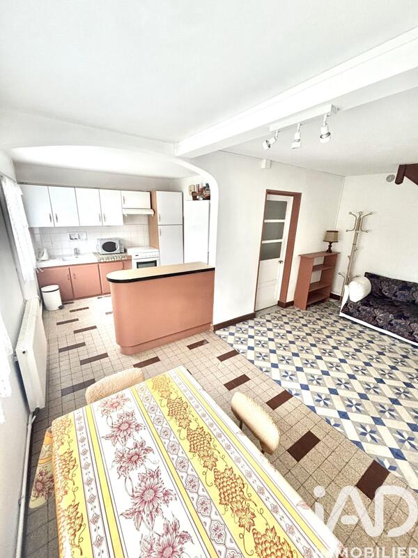 Maison - 95 m² - 5 pièces