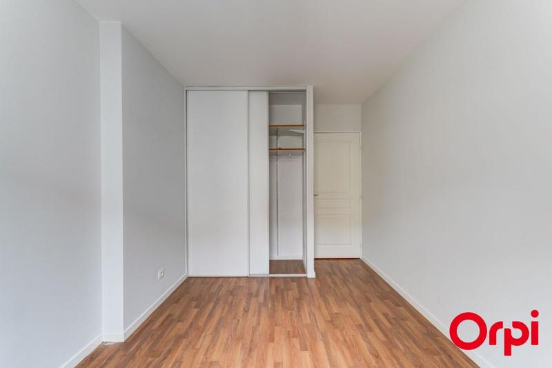 Appartement - 111 m² - 5 pièces