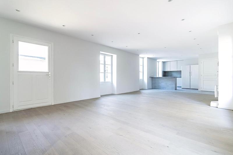 Hôtel particulier - 300 m² - 8 pièces