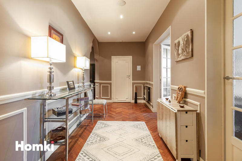 Appartement - 80 m² - 3 pièces