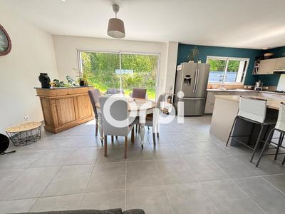 Maison - 130 m² - 4 pièces