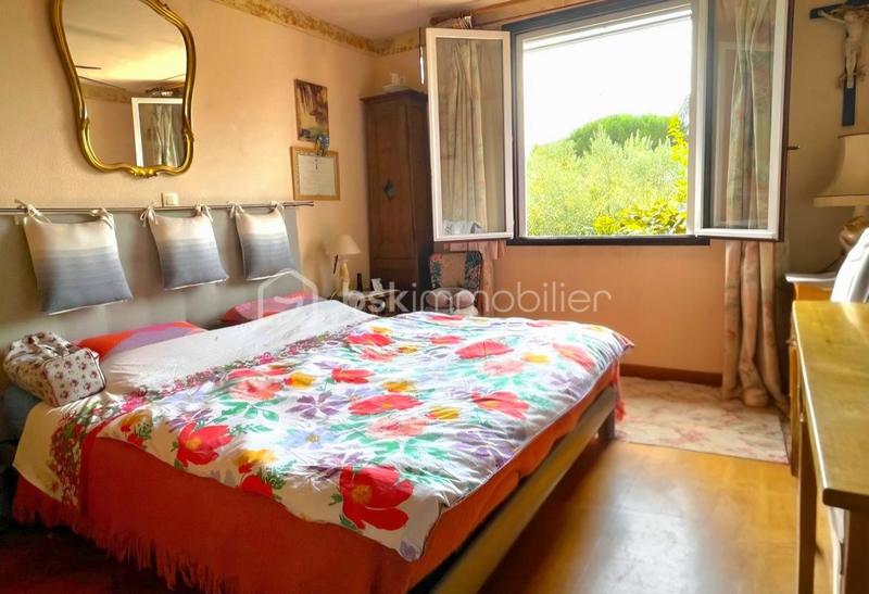 Maison traditionnelle - 140 m² - 6 pièces