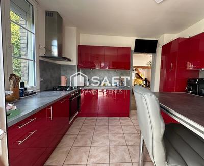 Maison - 111 m² - 5 pièces