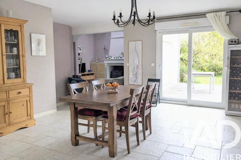 Maison - 173 m² - 8 pièces