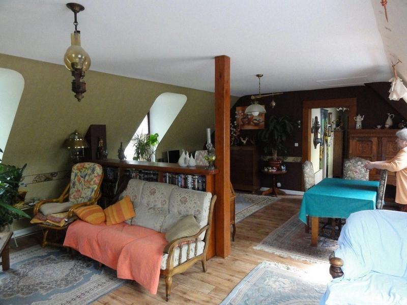 Maison - 453 m² - 12 pièces