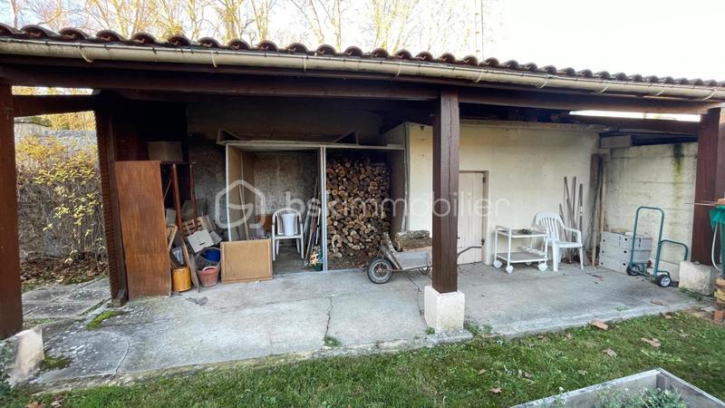 Propriété - 167 m² - 6 pièces