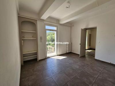 Maison - 152 m² - 9 pièces