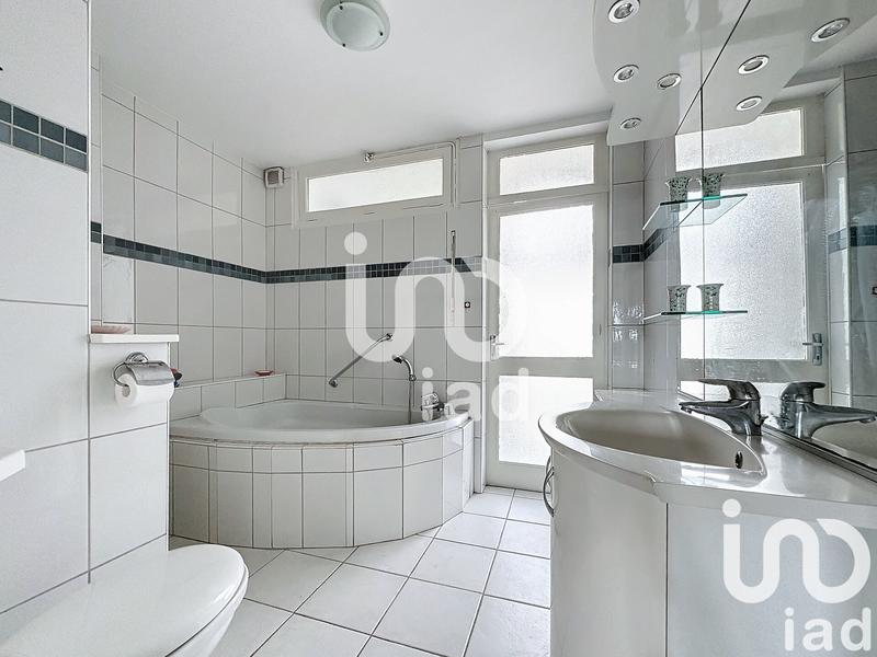 Appartement - 95 m² - 4 pièces