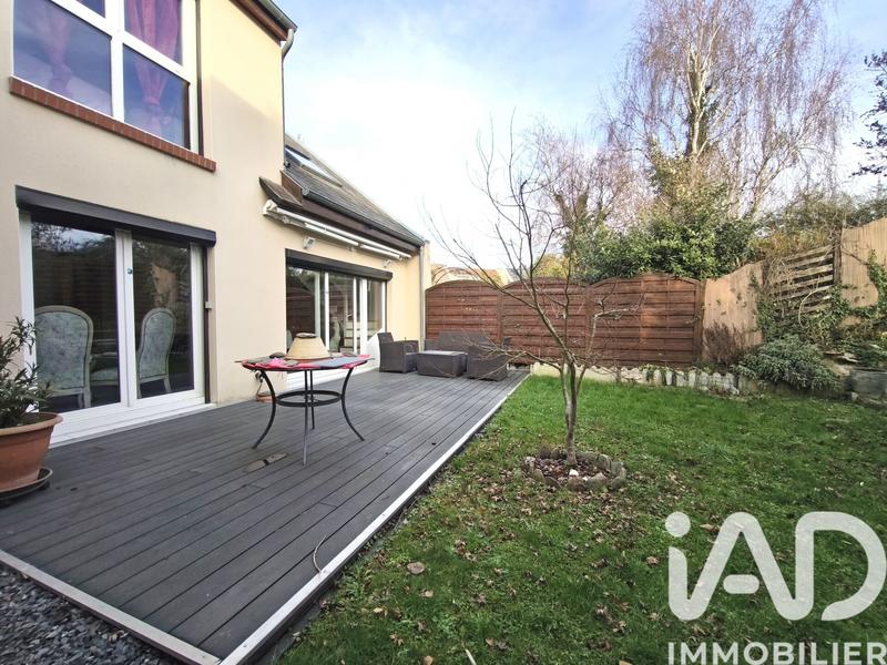 Maison - 89 m² - 5 pièces