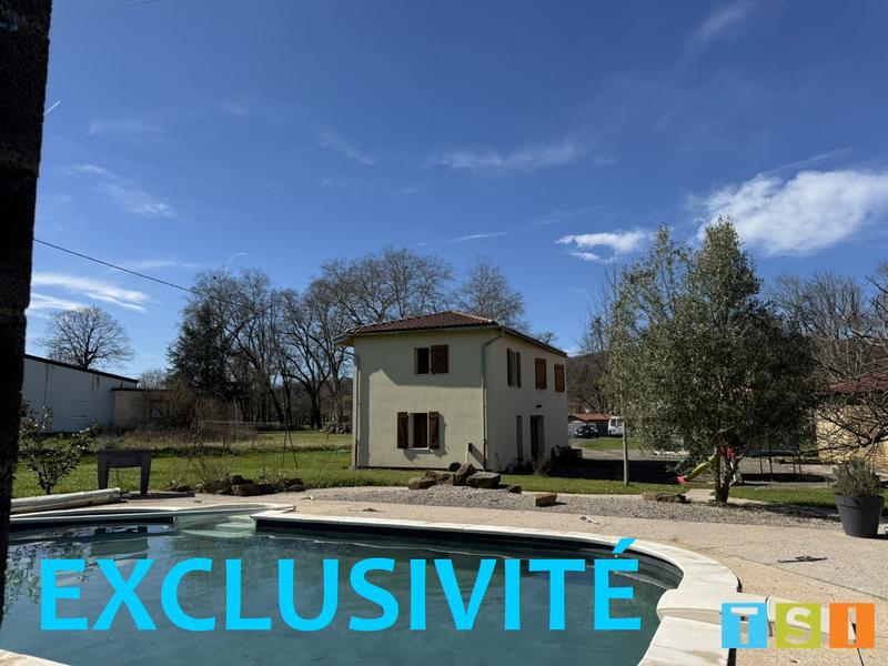 Maison - 105 m² - 4 pièces