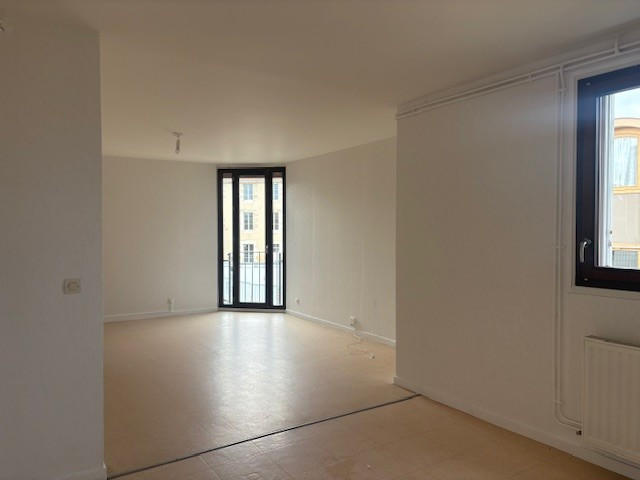 Appartement - 79 m² - 3 pièces