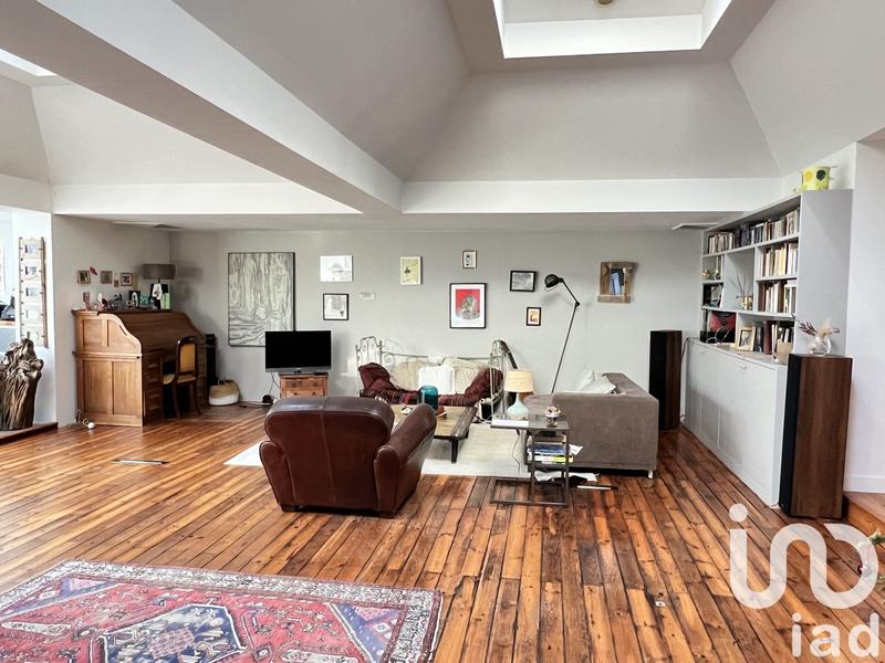 Appartement - 189 m² - 6 pièces