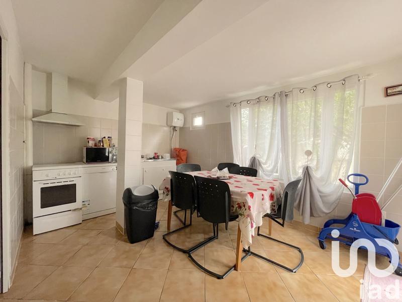 Maison - 187 m² - 7 pièces