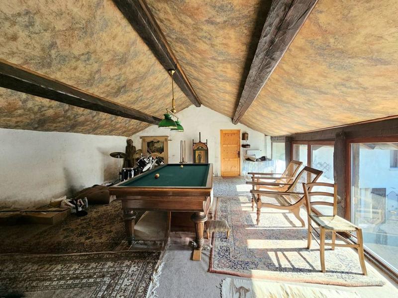 Maison - 278 m² - 11 pièces