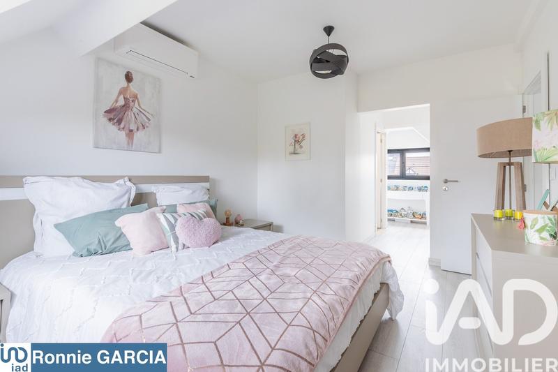 Maison - 185 m² - 6 pièces