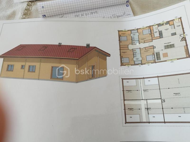 Propriété - 305 m² - 10 pièces