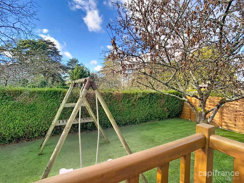 Maison - 96 m² - 5 pièces