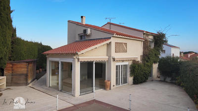 Villa - 150 m² - 5 pièces
