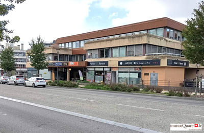 Bureau - 70 m² - 3 pièces