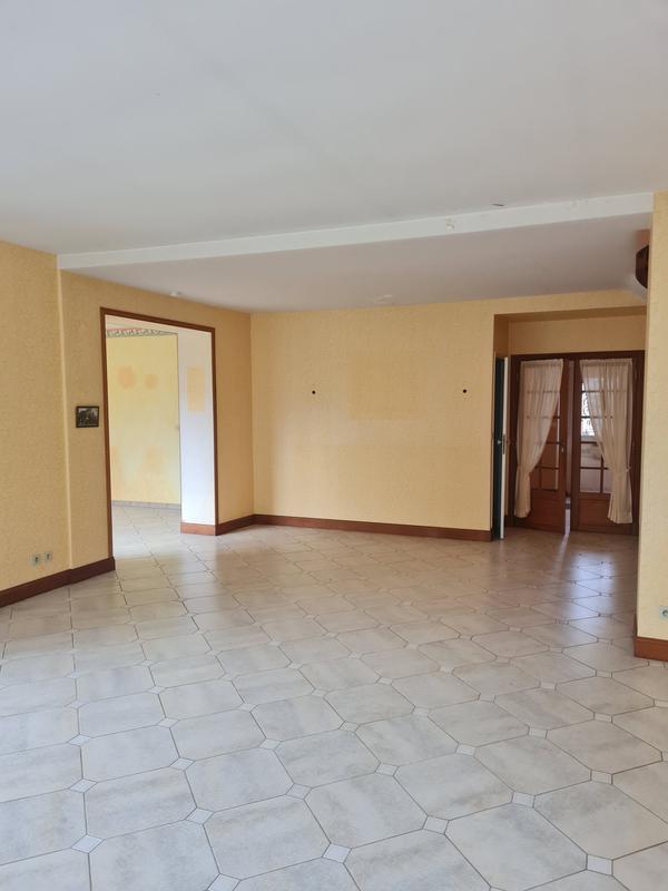 Maison - 174 m² - 6 pièces