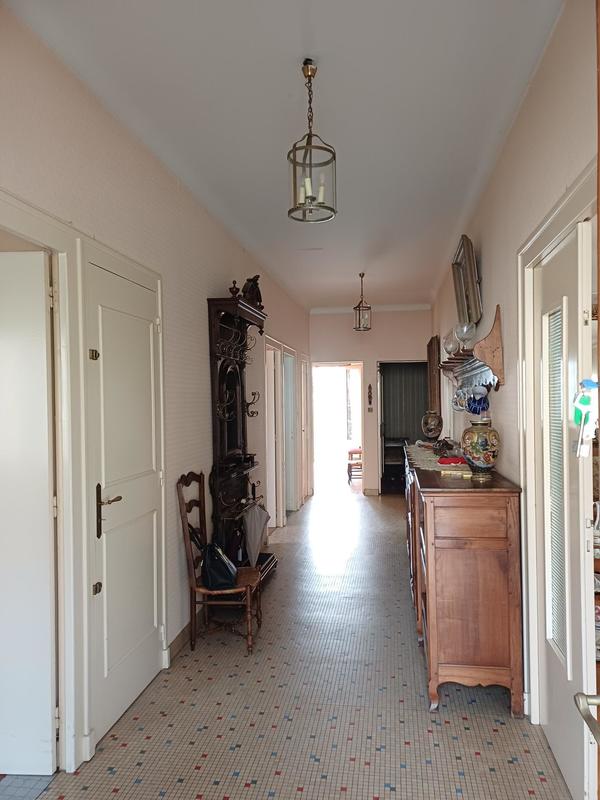 Maison - 206 m² - 6 pièces