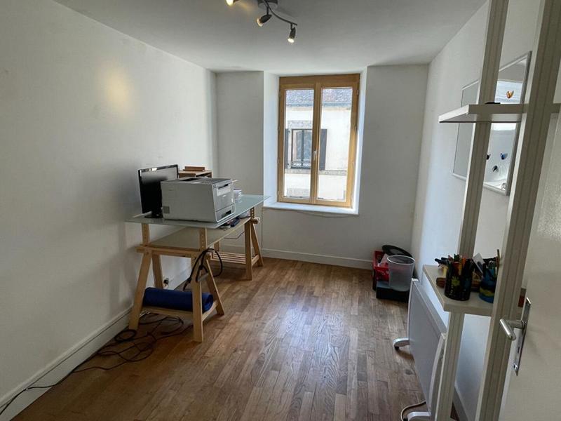 Maison - 310 m² - 9 pièces