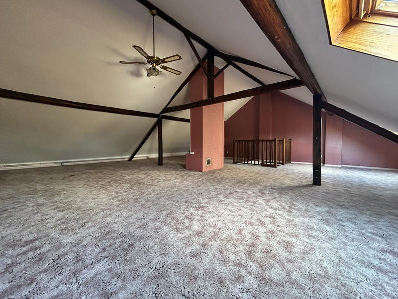 Maison - 227 m² - 6 pièces