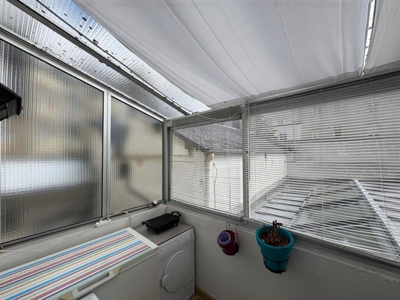 Appartement - 100 m² - 4 pièces