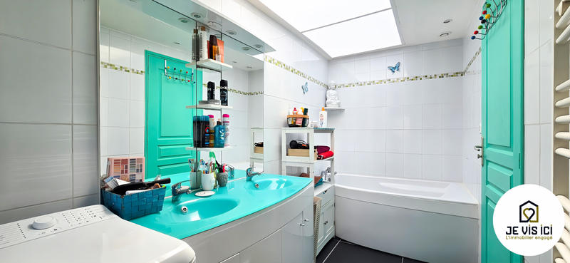 Maison - 110 m² - 6 pièces