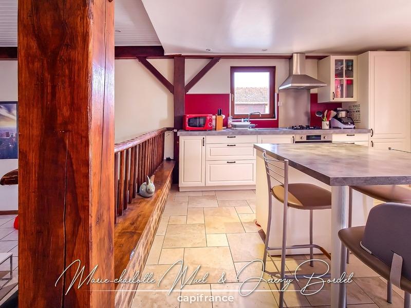 Maison - 111 m² - 4 pièces