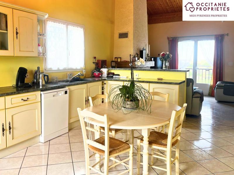 Maison - 120 m² - 4 pièces