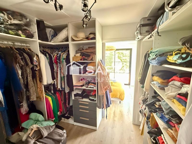 Maison - 163 m² - 5 pièces