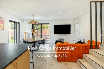 Villa - 120 m² - 5 pièces