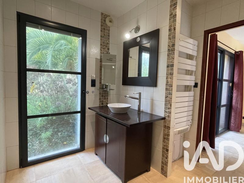 Maison de maîtres - 252 m² - 8 pièces