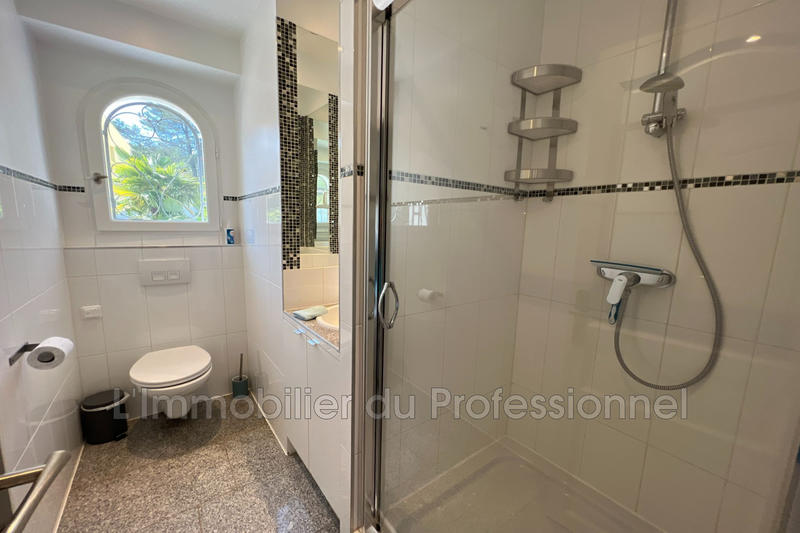 Maison - 175 m² - 6 pièces