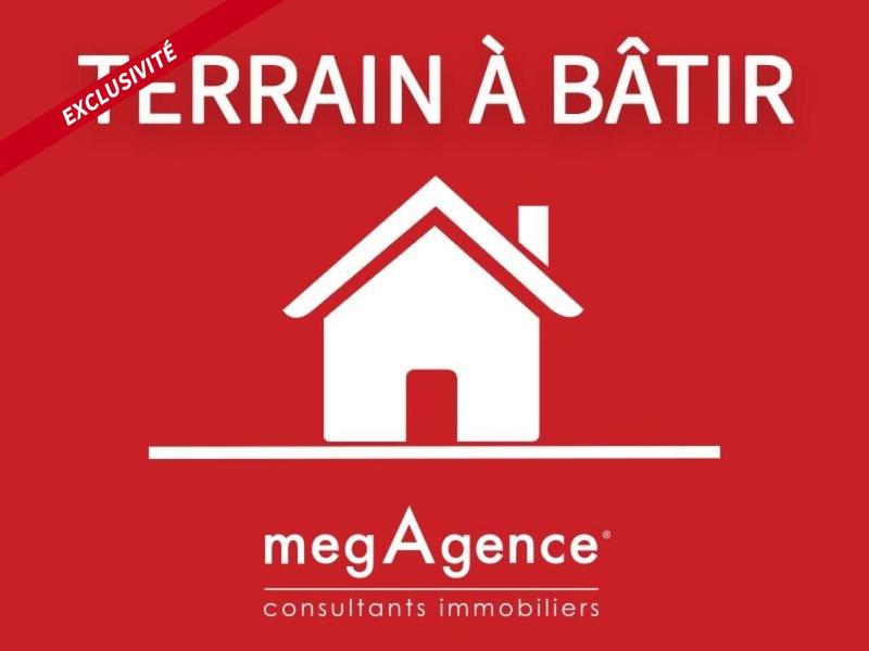 Terrain constructible - 780 m²