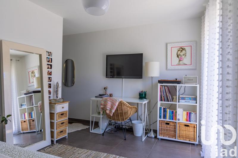 Maison - 198 m² - 6 pièces