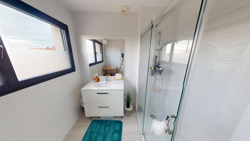 Maison contemporaine - 122 m² - 5 pièces