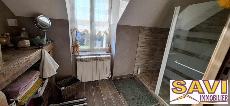 Maison ancienne - 210 m² - 9 pièces