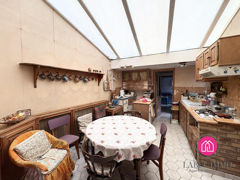 Maison - 171 m² - 8 pièces