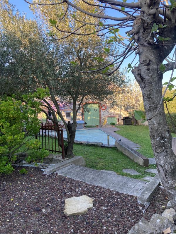 Maison - 200 m² - 7 pièces