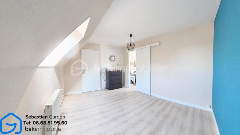 Pavillon - 100 m² - 5 pièces