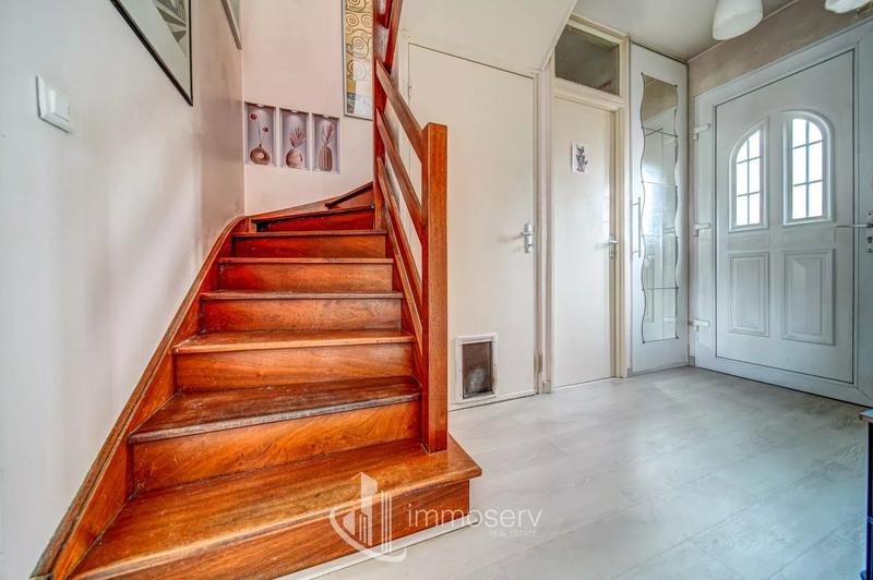 Maison - 80 m² - 5 pièces