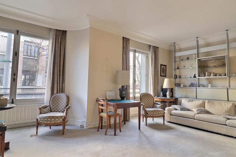 Duplex - 242 m² - 9 pièces