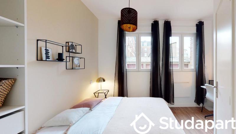 Chambre - 11 m² - 1 pièce