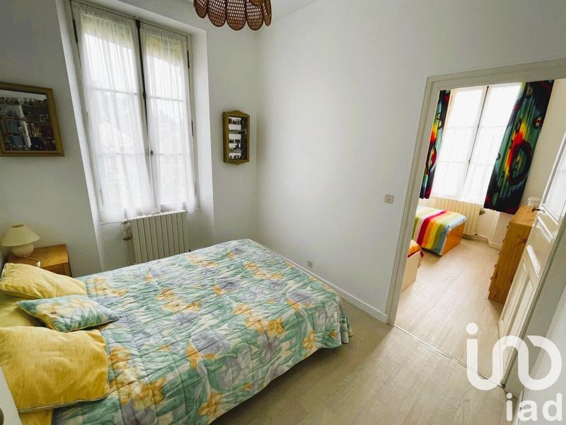 Maison - 192 m² - 7 pièces