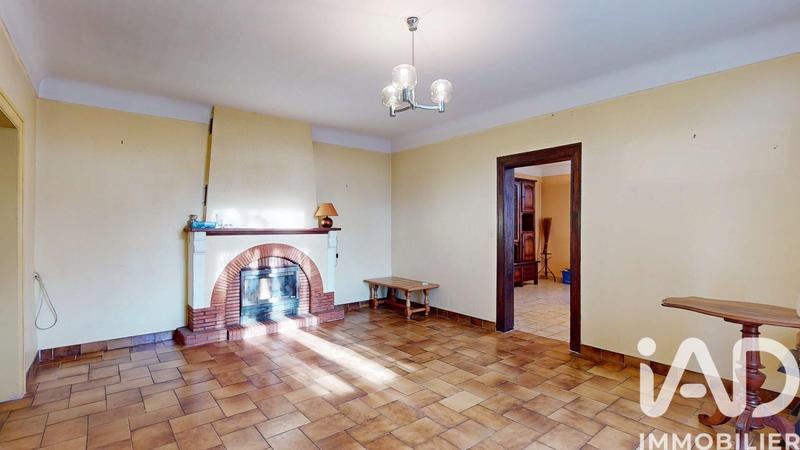 Maison - 216 m² - 8 pièces