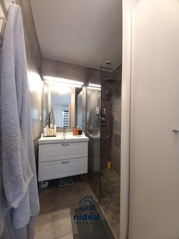 Maison traditionnelle - 114 m² - 6 pièces